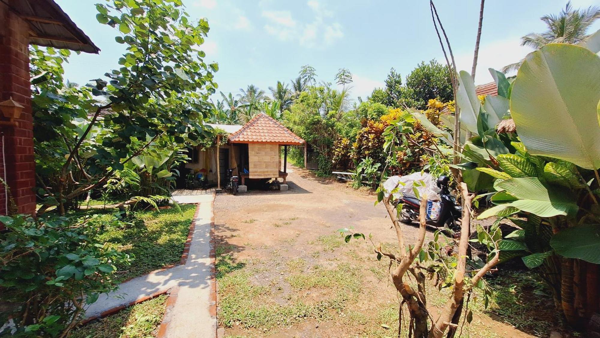 Bunga Maliq Bungalow Lombok Tetebatu Room photo