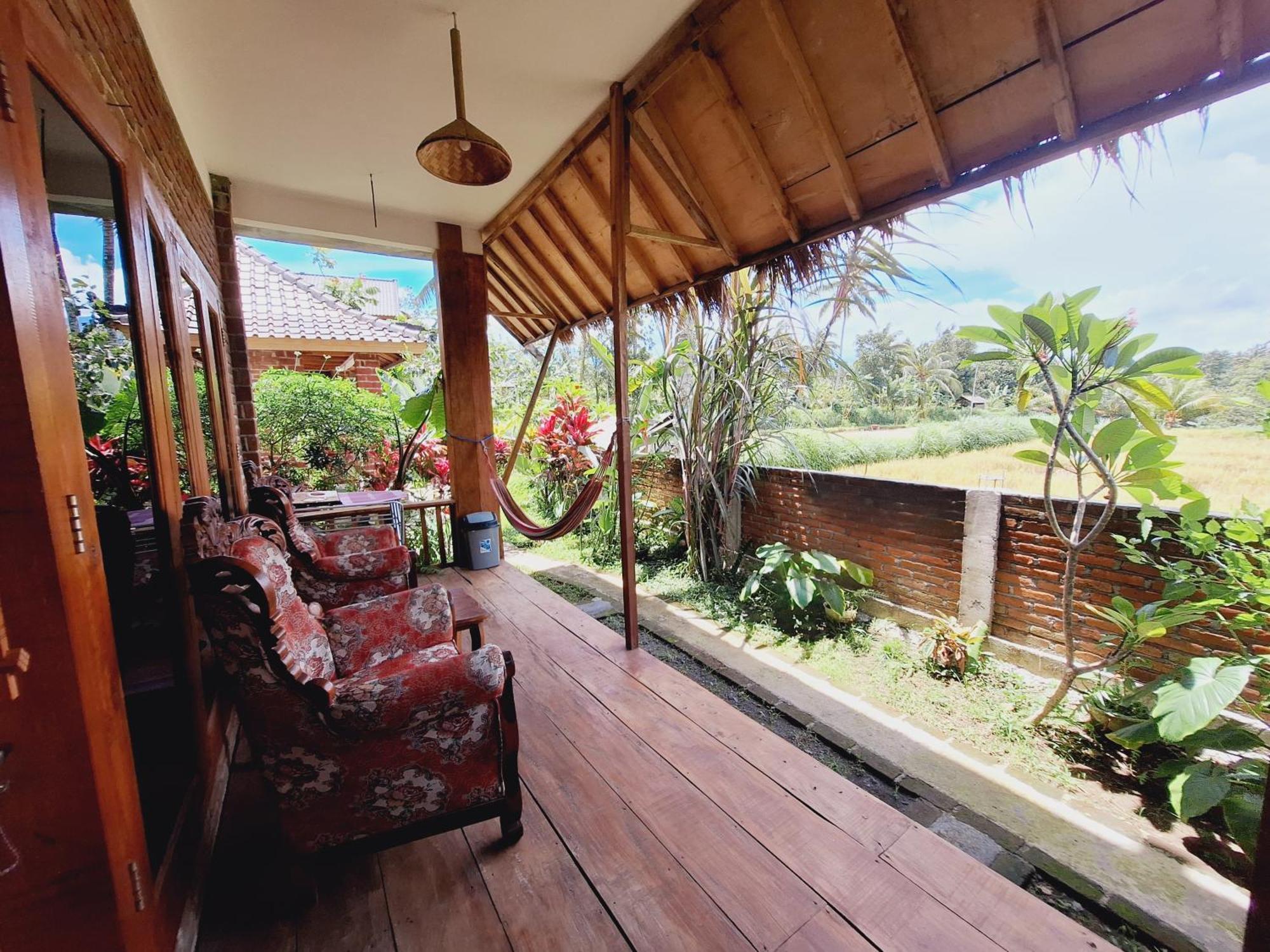 Bunga Maliq Bungalow Lombok Tetebatu Exterior photo